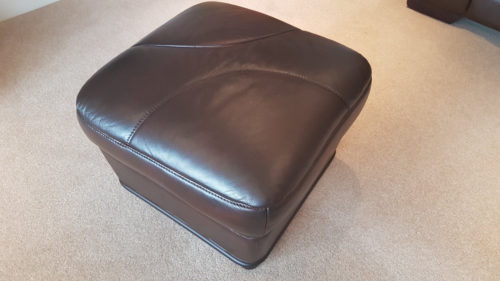 Leather re colouring doncaster leather care